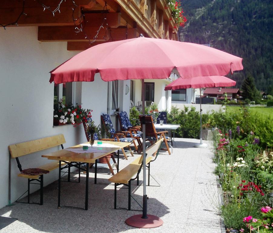 Appartment Christine Langenfeld Exterior photo